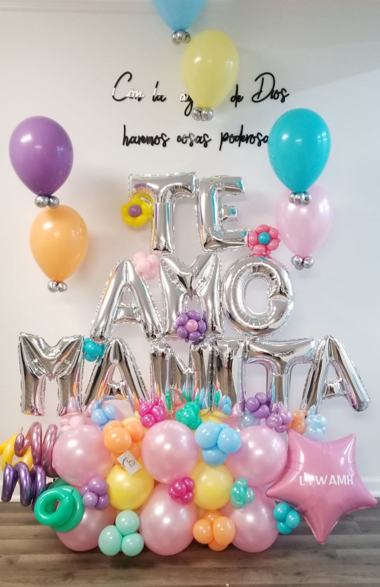 Te Amo Manita Balloon Bouquet